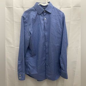 BANANA REPUBLIC- Men’s blue button up shirt #51